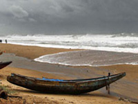 Cyclone Nilofar to weaken before hitting Gujarat coast