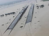 2,855 villages in U.P. under water, toll touches 82