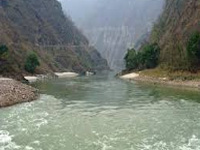 Rawat seeks funds for Namami Gange projects