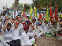 Farmers, workers up in arms against Bill