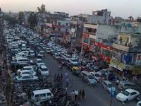 Delhi government gets notice over Sarojini Nagar parking