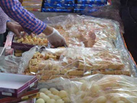 Food-safety norms flouted with impunity