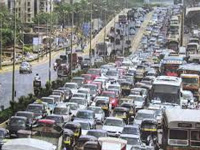 Heavy traffic, pollution irk Juhu locals following sewage line collapse