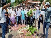 Why farmers in Madhya Pradesh and Maharashtra are protesting