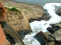 Govt: Ganga water unfit for bathing at Allahabad, Varanasi