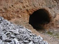 NGT ban on rat hole mining stays