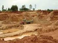 Illegal sand mining continues unabated at Sardar Sarovar project in MP, green panel rues