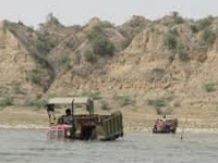 Uma writes to environment ministry over illegal mining in Ganga