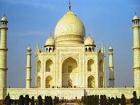 Govt concerned over 'yellow' Taj reports